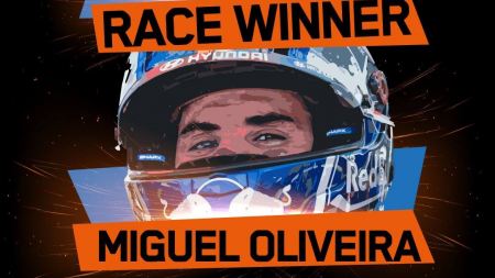 Der Red Bull KTM Tech 3 Pilot gewinnt das 900. Rennen der Königsklasse, 