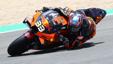 MotoGP im  Anflug auf ROT-WEISS-ORANGES Terrain
