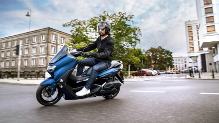 YAMAHA: Die den neuen Roller NMAX und D’elight 