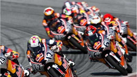 KTM hat sich entschieden den Österreich Motorrad Rennsport bis hin zur MotoGP mit einem heimischen Talent zu besetzen!