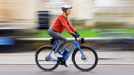 Intelligente Verkehrssysteme zum Schutz von Radfahrer/-innen
