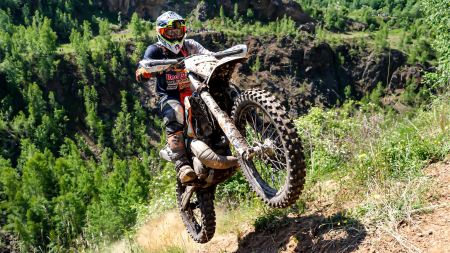 Der Enduro-Könner aus Niederösterreich nimmt wieder die "Red Bull Romaniacs" in Angriff.