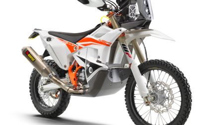 KTM präsentiert die KTM 450 Rally Factory Replica des Modelljahres 2022 !