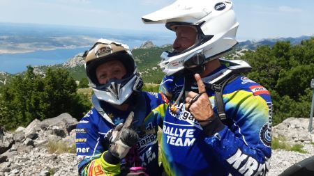 Ferdinand Keidl ist in der Rallyeszene ein Begriff - mehr als würdig, das Kommunikationssystem von Sena zu testen!