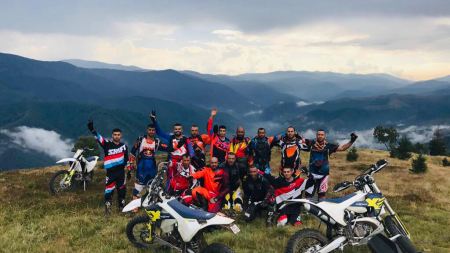 Hard Enduro Tours bietet Alles, was das Offroad-Herz begehrt. Und sogar noch mehr!