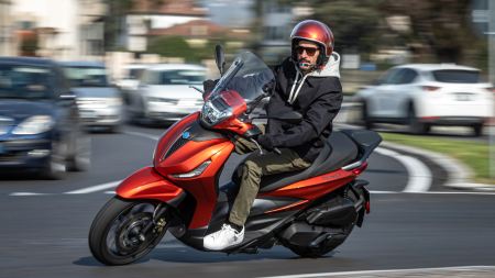 Mitas TOURING FORCE-SC ist die Serienbereifung des neuen Piaggio Beverly 400