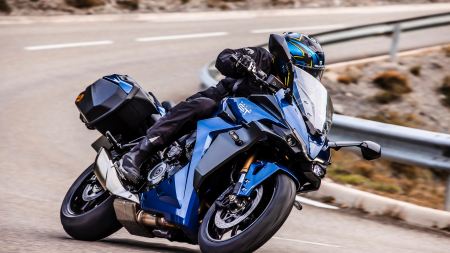 SUZUKI: Die neue GSX-S1000 GT ! 