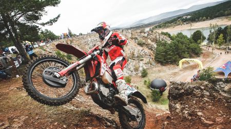 Der junge Österreicher Michael Walkner zeigte bei Hixpania Hard Enduro groß auf und kann mit Recht stolz darauf sein, in der Welt-Elite mitzufahren.