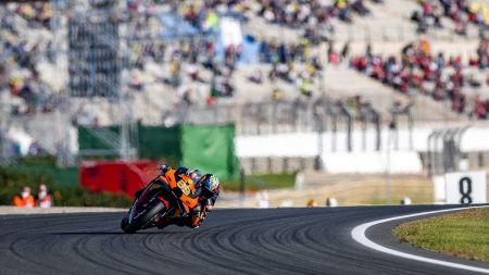 Brad Binder wird für den letzten Grand Prix der MotoGP-Saison 2021 auf dem Circuito Ricardo Tormo in Valencia, Spanien, aus der dritten Startreihe losfahren.