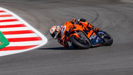 Iker Lecuona von Tech3 KTM Factory Racing zog in Q2 ein und belegte den 10. Startplatz während der Qualifikation für die vorletzte Runde der MotoGP-Serie 2021 auf dem Grande Prémio Brembo do Algarve.