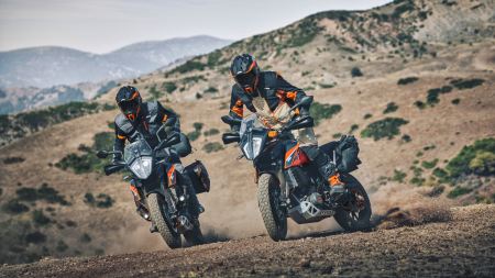 Die KTM 390 ADVENTURE hat in der Vergangenheit bereits Maßstäbe in Sachen Leistungsgewicht, Technik und Wendigkeit in ihrem Segment gesetzt.