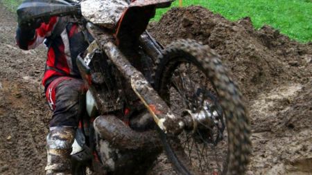 Winklbauer Enduro ist ein feines Enduro-Rennen im Waldviertel. Unsagbar leiwand, dass auch kleinere Rennen veranstaltet werden!