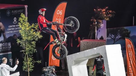 Benoit Bincaz, der auf heimischem Boden antrat und gleichzeitig sein internationales Debüt bei GASGAS Factory Racing gab, belegte bei der ersten Runde der X-Trial-Weltmeisterschaft 2022 einen starken fünften Platz!