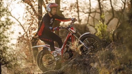 Der bestplatzierte Amateur-GASGAS-Fahrer gewinnt eine kostenlose Teilnahme am Red Bull Erzbergrodeo 2022