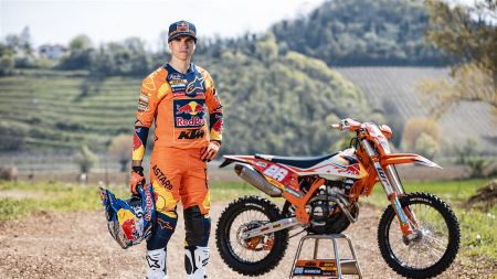 Auf der KTM 350 EXC-F fuhr Garcia im vergangenen Jahr an 12 Renntagen sieben Mal an die Spitze der E2-Rangliste und beendete die Saison auf dem dritten Platz. 