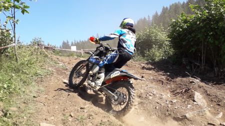 Zwei großartige Enduro-Tage auf der Buckelhube Spannung & Action beim Family Enduro in Murau!