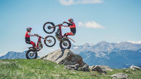 Zahlreiche technische Updates zeichnen die TXT RACING und TXT GP-Modellreihe aus