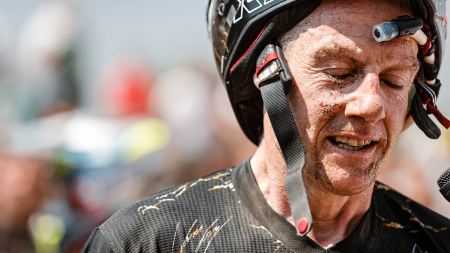 Mit seinem ersten Saisonsieg hat Jarvis seinen Status als Hard-Enduro-Legende weiter gefestigt, denn es war sein historischer siebter Sieg bei der berüchtigten "härtesten Hard-Enduro-Rallye der Welt".