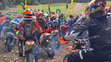 Ein perfekter Enduro-Tag am Spielberg:  4. Lauf zur Family Enduro Serie 2022