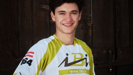 Junioren-Vize-Staatsmeistertitel für Klaus Bischof- Super Saison für den 18-jährigen Steirer auf der KTM.