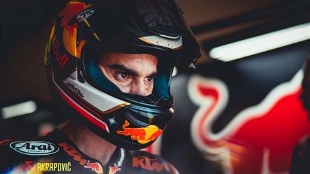 Der Sieger von 31 MotoGP Grands Prix wird zum zweiten Mal mit der KTM RC16 antreten. 