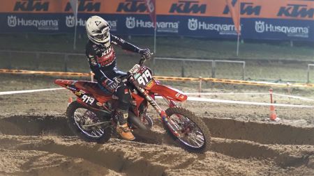 Maximilian Ernecker überzeugte beim ADAC MX Junior Cup 125 in Dreetz (GER) mit einem sensationellen Tagessieg