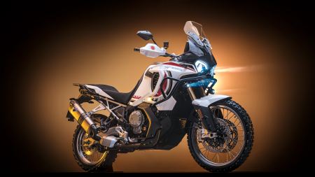 Eicma: MV Agusta LXP Orioli !