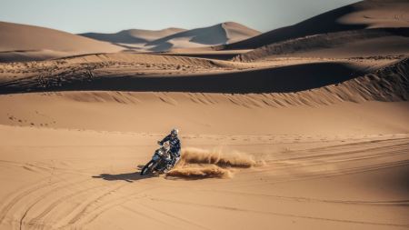 Nach dem gestrigen vielversprechenden Start in das Africa Eco Race 2024 konnte das Ténéré Yamaha Rallye Team auf der zweiten Etappe einen weiteren doppelten Podiumsplatz einfahren.