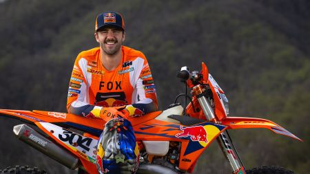 Manuel Lettenbichler von Red Bull KTM Factory Racing ist motiviert und bereit für die erste Runde der FIM Hard Enduro Weltmeisterschaft 2024. 