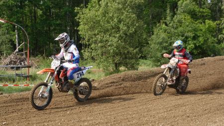 Spannende Rennen beim Waldviertel-Motocross-Cup in Schrems am 26. Mai.