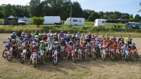 Die 3. Enduro4Kids Saison ist voll im Gange und am Wochenende vom 15./16. Juni heißt es wieder einmal „Rechts auf laut!!“ beim beliebten Kindertraining der Enduro4Kids Serie.