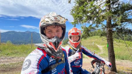 Samuel Pinter erreichte P2 bei der ÖM Jugend beim auner ÖEC Mountain Enduro 2024 - und findet beim Red Stag perfekte Trainingsbedingungen!