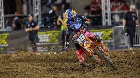 Tom Vialle wird zweiter in der 250SMX Weltmeisterschaft