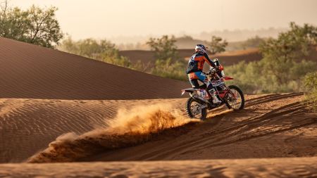 Ein anstrengender aber fehlerfreier Tag bestimmen Tag 2 bei der Rally du Maroc.