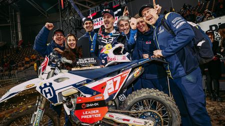 Der Husqvarna Factory Racing Spezialist baut seinen Vorsprung in der Meisterschaft zur Halbzeit der Serie auf 81 Punkte aus!