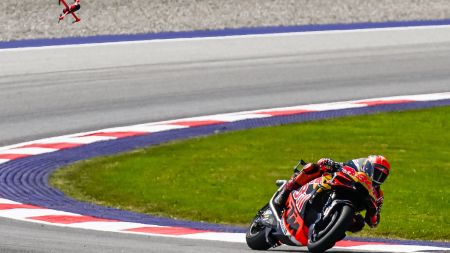 Kann die schnellste Kameradrohne der Welt mit den Königsklassen des Motorsports mithalten?