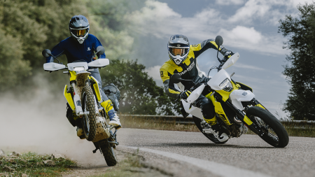 Husqvarna Mobility freut sich, die 701 Enduro und 701 Supermoto des Modelljahres 2026 vorzustellen – fortschrittliche Bikes, die mit leistungsstärkeren Motoren, neuer Verkleidung und modernster Technologie umfassend überarbeitet wurden. 