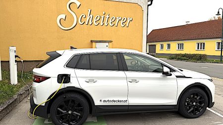 Effizienz im Realbetrieb: geladen wurde der neue Skoda Elroq an einer EVN-Ladesäule mit 11 kW Leistung. In rund 3 Stunden 17 Minuten flossen 36,12 kWh in die 85-kWh-Batterie – Kostenpunkt laut EVN-Rechnung: € 26,08 inkl. USt.