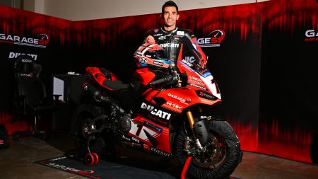 Ducati und Garage51 präsentieren Details zur Academy mit der Panigale V2, speziell für junge Fahrer: Ein einzigartiges Format, das darauf abzielt, die Champions von morgen zu unterstützen und zu fördern – mit Testfahrten, technischer Betreuung und umfassendem Training.