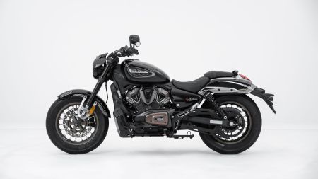 Voge präsentiert auf der EICMA 2025 mit der CU625 sein erstes Custom-Motorrad, das Bobber-Design mit moderner Technologie verbindet.