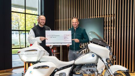 Der Erlös in Höhe von 130.000, - Euro geht an Kinderhilfsprojekte in Madagaskar.