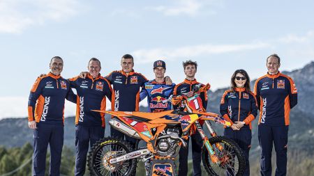 Der amtierende MX2-FIM-Motocross-Weltmeister Simon Laengenfelder hat einen neuen Vertrag mit Red Bull KTM Factory Racing unterzeichnet und wird auch 2027 in Orange fahren.