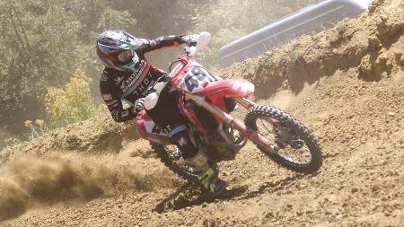 Der Auner Cup wurde am Samstag ausgetragen, am Sonntag wurden die Läufe zum OÖ Motocross Cup und zur OÖ Landesmeisterschaft gefahren, viele Lokalmatadore starteten im Badhofpokal, wo Patrick Langeder in beiden Rennen gewinnen konnte. 