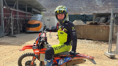 Aus der 2. Startreihe startend, konnte es Luca noch bis CP 20 schaffen und sich auf P63 vorarbeiten - und hat die Matura bestanden! Red Bull Erzbergrodeo ist somit beste Entscheidung gewesen!