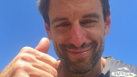 Dieter Rudolf nach starkem Renntag und Zwischenfall stabil auf Platz drei - mit großen Chancen auf Platz 2.