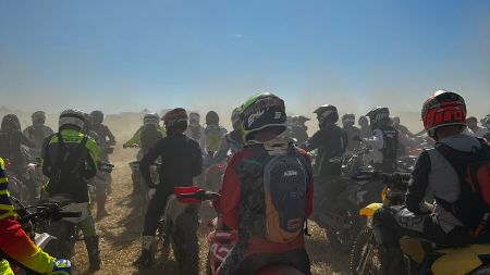 Zahlreiche Enduristen trotzten der Hitze und tauschten das Golden Bunny Race nicht gegen ein Freibad ein - darunter auch Christoph Braun, der mit der Entscheidung mehr als zufrieden war!