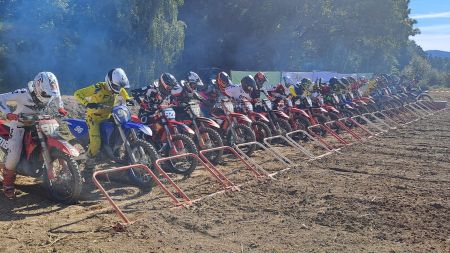Jedes Jahr schafft der MSC Kronast eine perfekte Motocross-Rennstrecke, die auch heuer wieder völlig neu aufgebaut wurde.