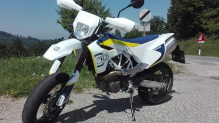 Husqvarna 701 Supermoto 