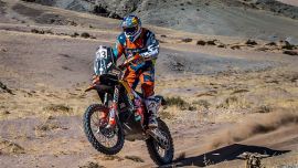 Matthias Walkner hat auf einer anspruchsvollen vierten Etappe der Atacama Rally 2018 gewonnen. 