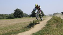 HVR 50.4 Kindermotocross nun mit Ferndiagnose und Over the air Updates.